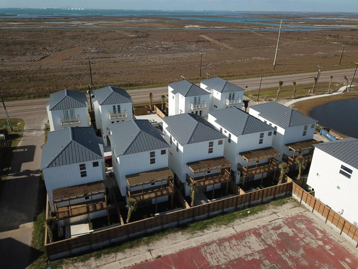 Southern Cross In Dorado Dunes Newly Built Home, Walk To Beach, Private Pool, Golf Cart Entire Stay Port Aransas Kültér fotó